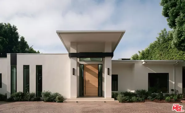 Beverly Hills, CA 90210,410 Doheny Road