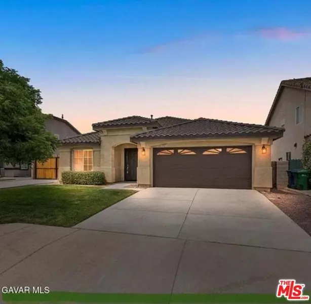3057 Kilt Court, Lancaster, CA 93535