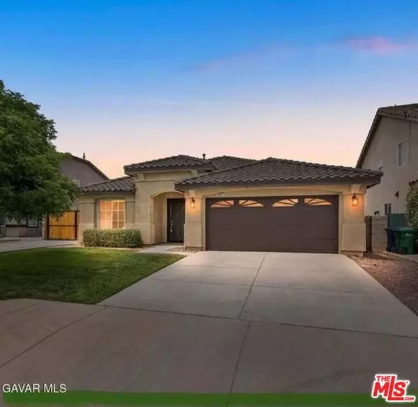 3057 Kilt Court, Lancaster, CA 93535