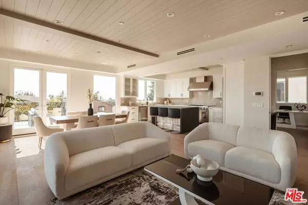 10725 Ashton Avenue #301, Los Angeles, CA 90024