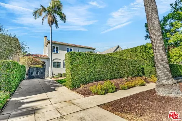 Los Angeles, CA 90019,911 S Victoria Avenue