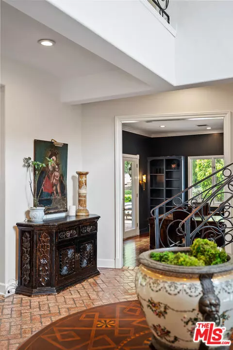 Somis, CA 93066,6917 Solano Verde Drive