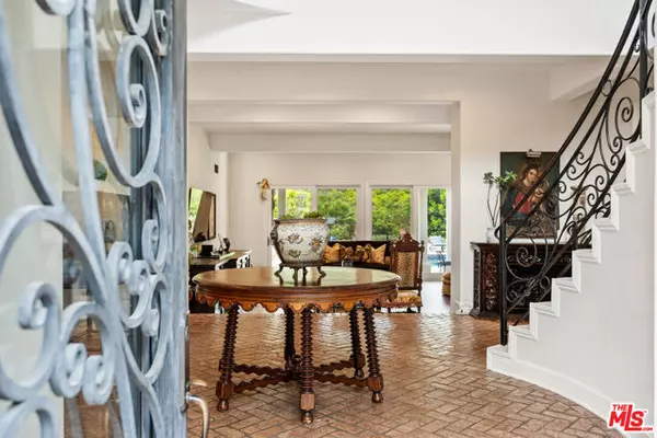 Somis, CA 93066,6917 Solano Verde Drive