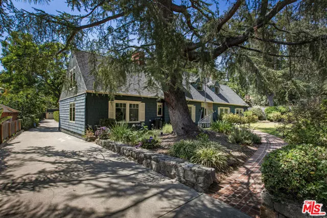 Altadena, CA 91001,2555 N Altadena Drive