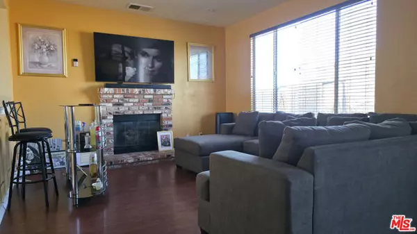 Adelanto, CA 92301,11532 Autumn Street