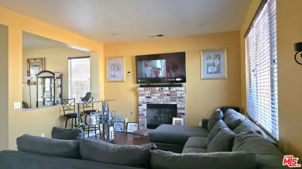 Adelanto, CA 92301,11532 Autumn Street