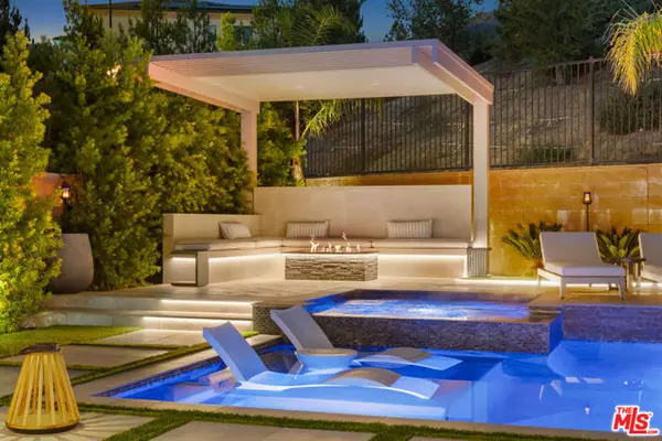 Porter Ranch (los Angeles), CA 91326,20741 W Deer Grass Court