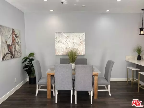 Pasadena, CA 91101,156 S Oak Knoll Avenue #101