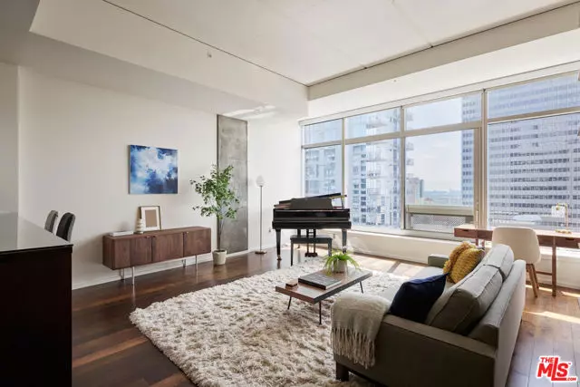 Los Angeles, CA 90015,1155 S Grand Avenue #1307