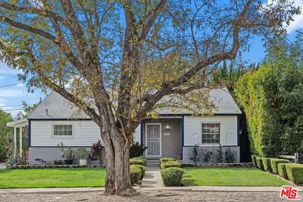 Los Angeles, CA 91406,8131 Paso Robles Avenue