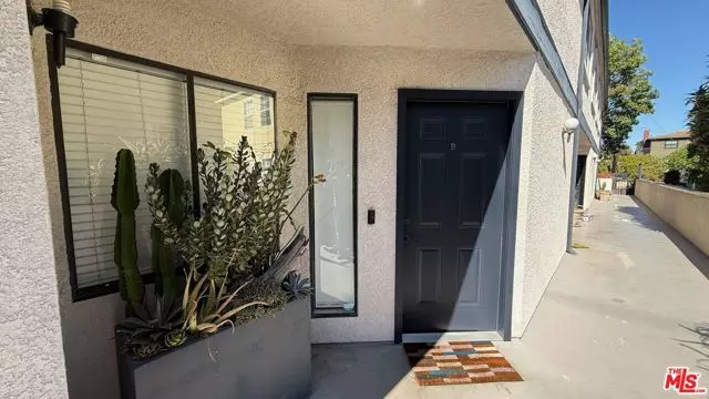 1802 20th Street #B, Santa Monica, CA 90404