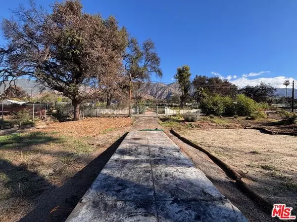 Altadena, CA 91001,408 Wistaria Place