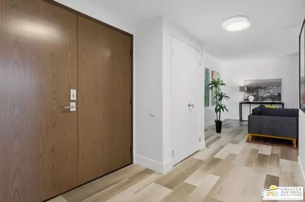 Rancho Mirage, CA 92270,899 Island Drive #404