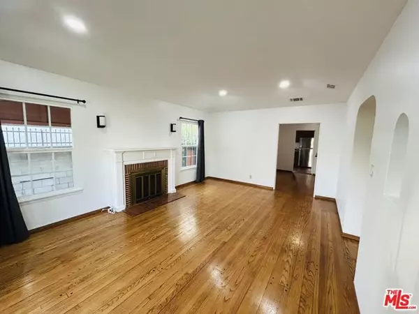 Los Angeles, CA 90034,3161 Vera Avenue