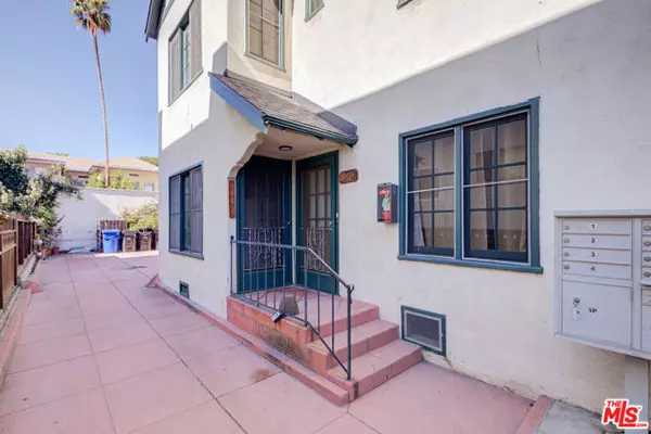 Los Angeles, CA 90046,1447 N Vista #1/2