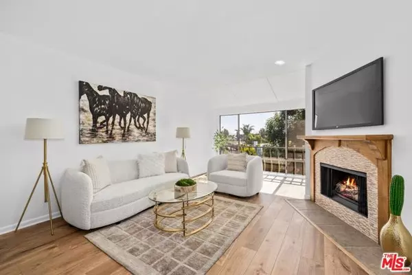 Valley Village, CA 91607,12720 Burbank Boulevard #318