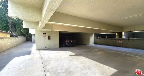 Los Angeles, CA 90041,5227 Eagle Dale Avenue