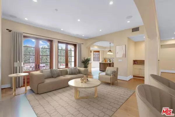 Los Angeles, CA 90049,1101 S Gretna Green Way