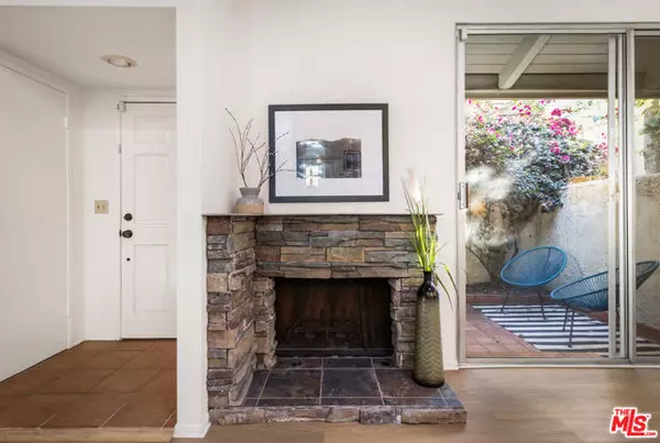 Studio City (los Angeles), CA 91604,11732 Moorpark Street #I