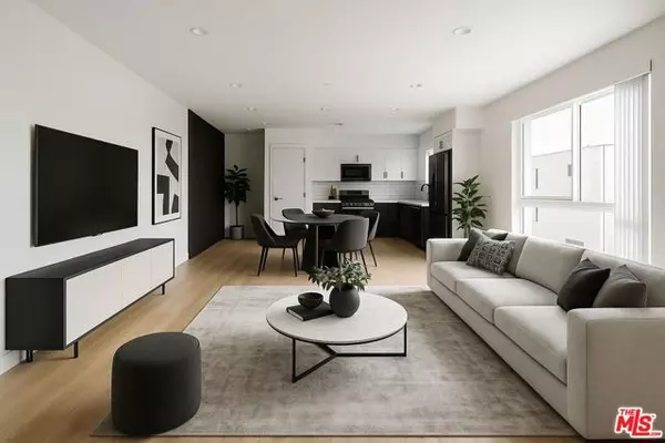 Los Angeles, CA 90039,2700 Fletcher Drive #3051