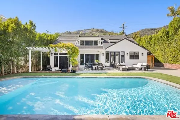 Beverly Hills, CA 90210,1960 Coldwater Canyon Drive