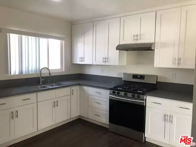 Los Angeles, CA 90016,2530 Carmona Avenue #1