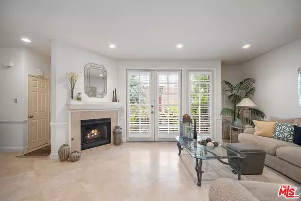 Tarzana (los Angeles), CA 91356,18135 Burbank Boulevard #8