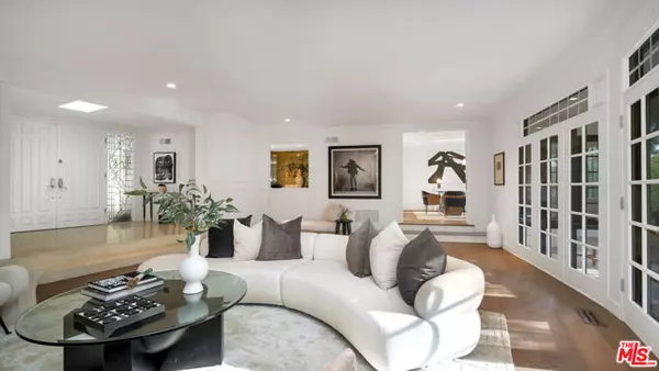 Beverly Hills, CA 90210,1163 Angelo Drive