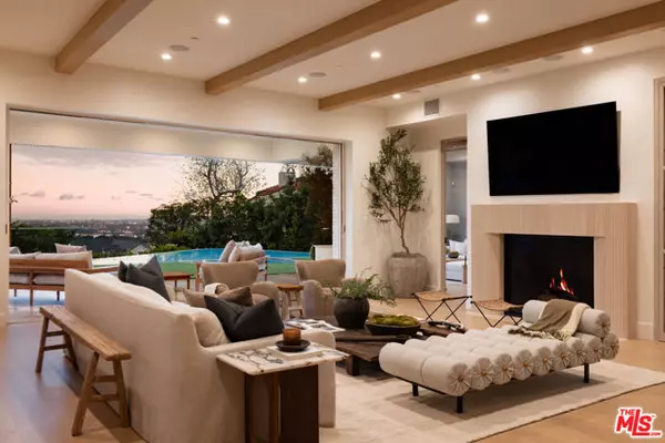 Pacific Palisades (los Angeles), CA 90272,1682 San Onofre Drive