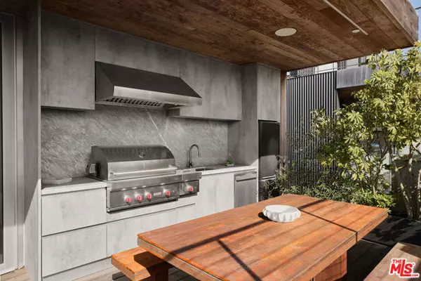 Venice (los Angeles), CA 90291,533 Grand Boulevard