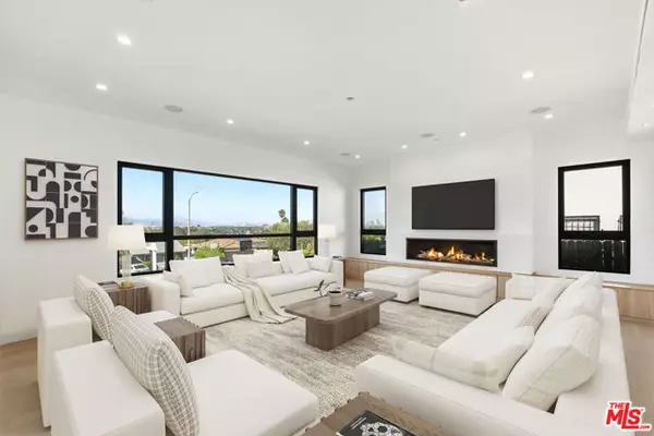 5280 Sanchez Drive, Los Angeles, CA 90008