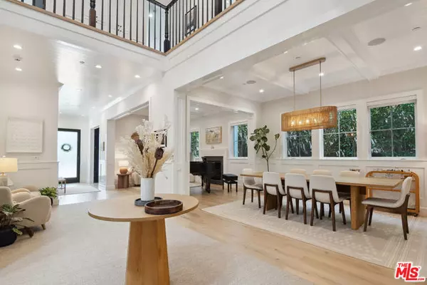 Los Angeles, CA 90046,806 N Stanley Avenue