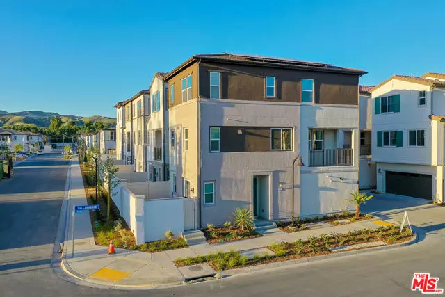 3015 Tallahassee Lane, Simi Valley, CA 93065