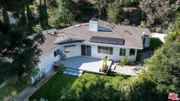 Studio City (los Angeles), CA 91604,12004 Briarvale Lane