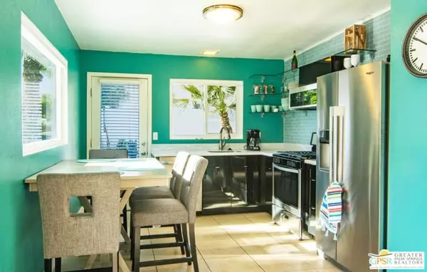 Palm Springs, CA 92264,594 S Calle Encilia