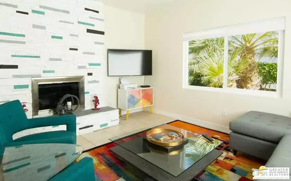 Palm Springs, CA 92264,594 S Calle Encilia