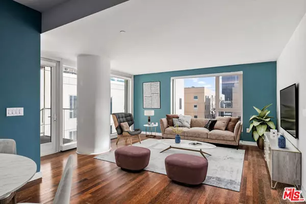 Los Angeles, CA 90028,6250 Hollywood Boulevard #11H