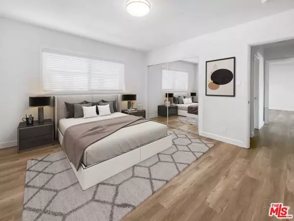 Los Angeles, CA 90019,1446 S COCHRAN Avenue #3