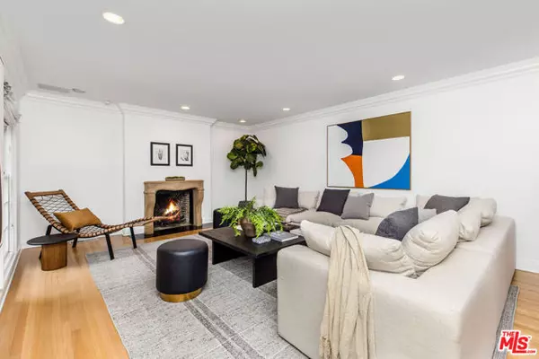 Los Angeles, CA 90046,1907 N Curson Avenue