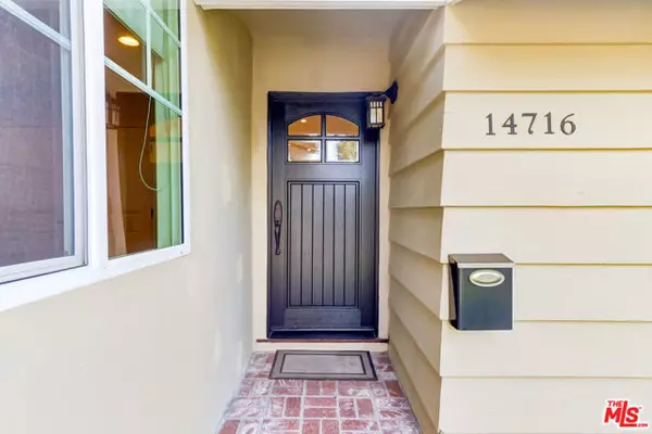 Sherman Oaks, CA 91411,14716 Cumpston Street