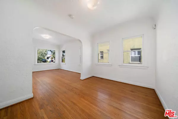 Los Angeles, CA 90039,3000 Finch Street