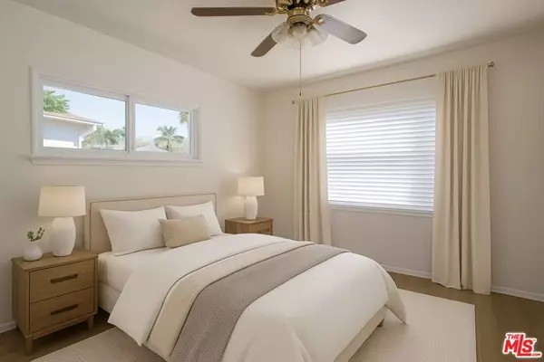 Los Angeles, CA 91406,7465 N Forbes Avenue