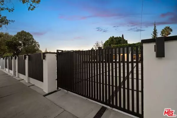 Sherman Oaks, CA 91423,14011 Magnolia Boulevard