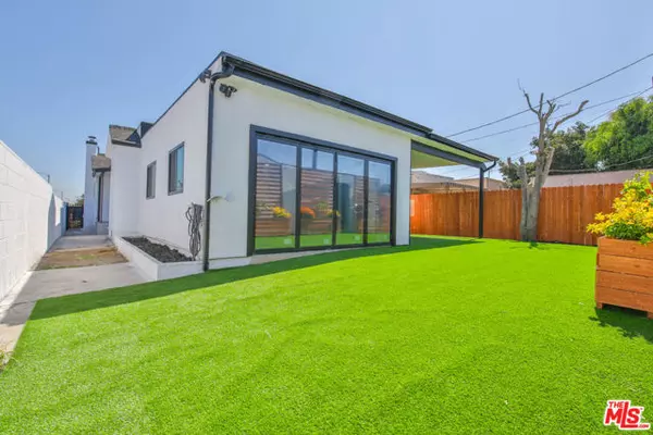 7803 S Harvard Boulevard, Los Angeles, CA 90047