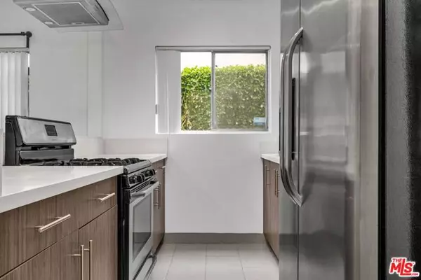 Los Angeles, CA 90048,149 S Hayworth Avenue ##2