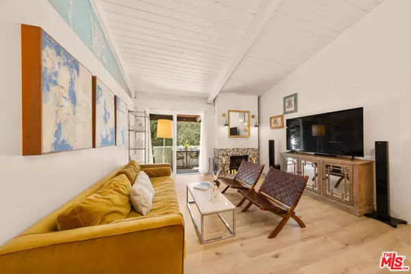 Culver City, CA 90230,6425 Green Valley Circle #302