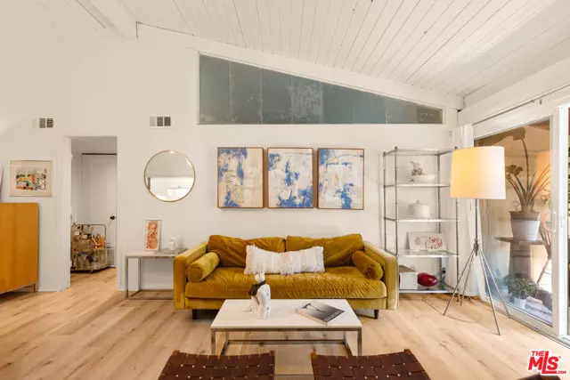 Culver City, CA 90230,6425 Green Valley Circle #302