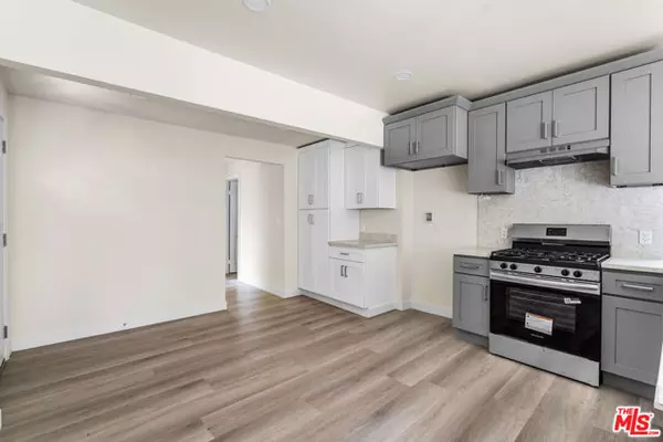 Lynwood, CA 90262,11243 Hulme Avenue