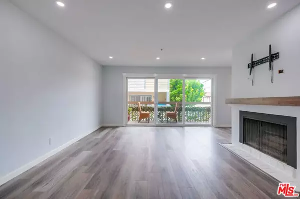 Redondo Beach, CA 90277,230 S Catalina Avenue #102