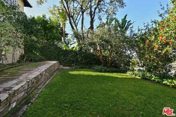 Sherman Oaks, CA 91403,15213 Del Gado Drive